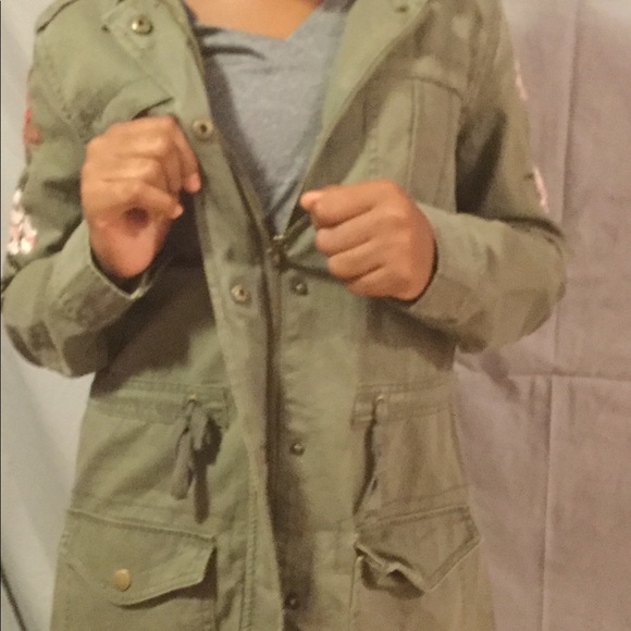 Green jacket - Picture 5 of 6